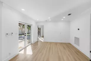 360 SW 2nd St, Boca Raton, FL 33432 - Photo 27