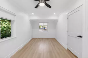 360 SW 2nd St, Boca Raton, FL 33432 - Photo 43