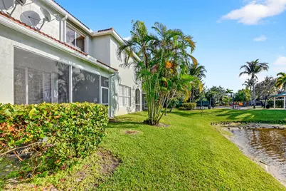 2138 Oakmont Drive, Riviera Beach, FL 33404 - Photo 41