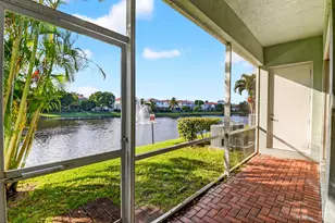 2138 Oakmont Dr, Riviera Beach, FL 33404 - Photo 39