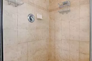 2138 Oakmont Dr, Riviera Beach, FL 33404 - Photo 29