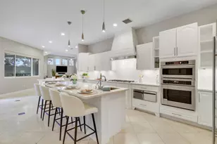 18512 SE Old Trail Dr E, Jupiter, FL 33478 - Photo 19