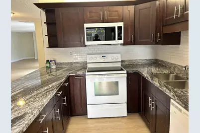 705 7th Court, Palm Beach Gardens, FL 33410 - Photo 7