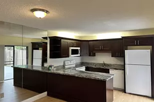 705 7th Ct, Palm Beach Gardens, FL 33410 - Photo 5