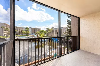 10 Royal Palm Way #203, Boca Raton, FL 33432 - Photo 7