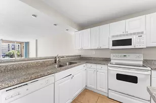 10 Royal Palm Way, Boca Raton, FL 33432 - Photo 19