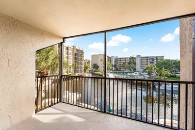 10 Royal Palm Way #203, Boca Raton, FL 33432 - Photo 5