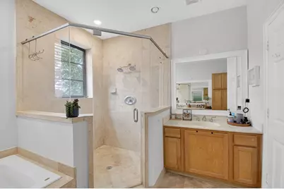 320 Via Villagio, Hypoluxo, FL 33462 - Photo 25