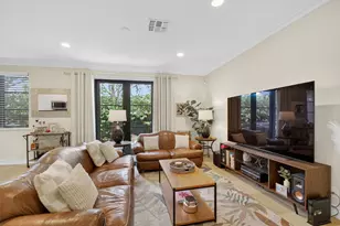 320 Via Villagio, Hypoluxo, FL 33462 - Photo 9