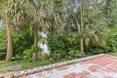 2227 Oakmont Drive, Riviera Beach, FL 33404 - Photo 35