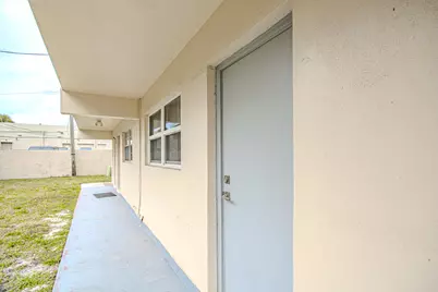 660 Glouchester Street #106, Boca Raton, FL 33487 - Photo 13