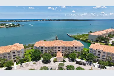 4 Harbour Isle Drive E #Ph-4, Fort Pierce, FL 34949 - Photo 17