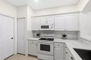 139 Coconut Key Ln, Delray Beach, FL 33484 - Photo 11