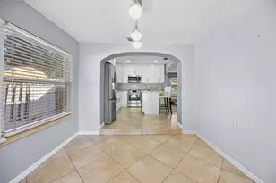 913 Bradley Ct, West Palm Beach, FL 33405 - Photo 19