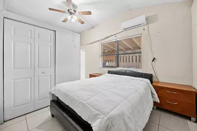 913 Bradley Court, West Palm Beach, FL 33405 - Photo 33