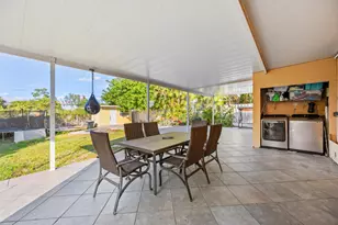 913 Bradley Ct, West Palm Beach, FL 33405 - Photo 37