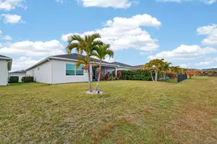 607 SE Mulberry Wy, Port Saint Lucie, FL 34984 - Photo 43