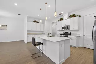 607 SE Mulberry Wy, Port Saint Lucie, FL 34984 - Photo 9