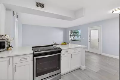 450 Piedmont J #450, Delray Beach, FL 33484 - Photo 15