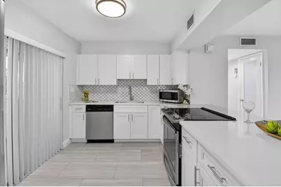 450 Piedmont J #450, Delray Beach, FL 33484 - Photo 13