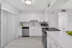 450 Piedmont J, Delray Beach, FL 33484 - Photo 13