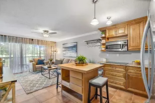 501 Greensward Ln, Delray Beach, FL 33445 - Photo 9