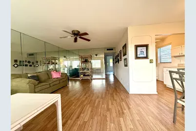 148 Coventry G, West Palm Beach, FL 33417 - Photo 3