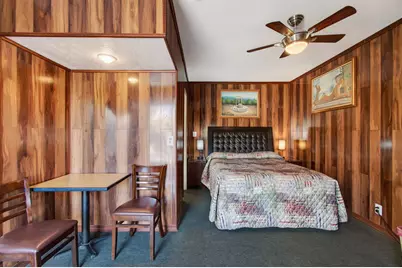 704 N Dixie Highway, Lantana, FL  - Photo 31