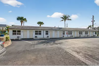 704 N Dixie Highway, Lantana, FL  - Photo 29