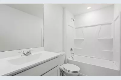 10761 NW Everbreeze Drive, Port Saint Lucie, FL 34987 - Photo 19