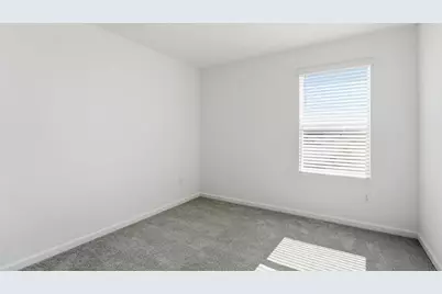 10761 NW Everbreeze Drive, Port Saint Lucie, FL 34987 - Photo 7