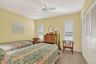 250 NE 20th St, Boca Raton, FL 33431 - Photo 13