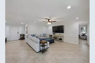 720 Muirfield Circle, Atlantis, FL 33462 - Photo 3