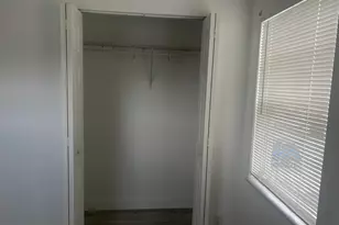 407 S Lakeside Dr, Lake Worth Beach, FL 33460 - Photo 7