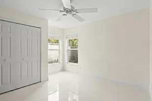 1042 SW Sultan Dr, Port Saint Lucie, FL 34953 - Photo 19