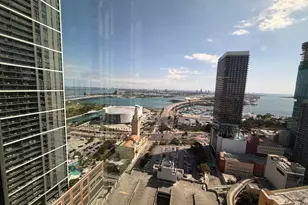 121 NE 5th St, Miami, FL 33132 - Photo 45