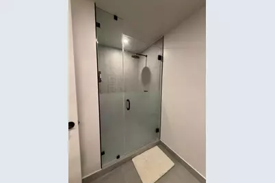 121 NE 5th Street #2309, Miami, FL 33132 - Photo 3