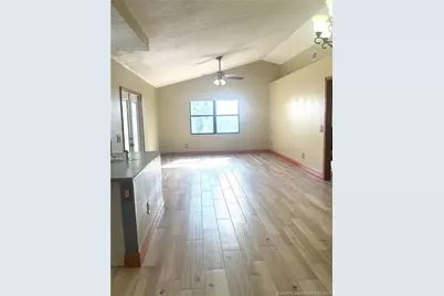 608 SE Dean Terrace, Port Saint Lucie, FL 34984 - Photo 5