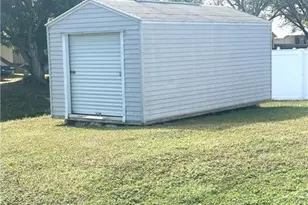 608 SE Dean Terrace, Port Saint Lucie, FL 34984 - Photo 29