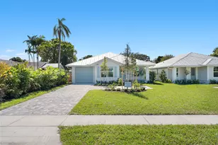 1120 SW 34th St, Palm City, FL 34990 - Photo 3