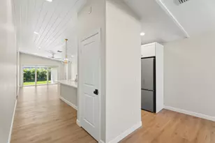 1120 SW 34th St, Palm City, FL 34990 - Photo 9