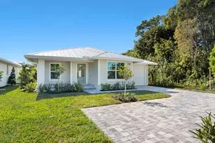 1120 SW 34th St, Palm City, FL 34990 - Photo 27