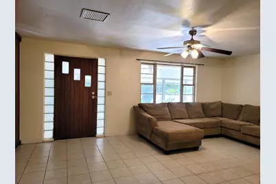 4362 W Midway Road, Fort Pierce, FL 34981 - Photo 9