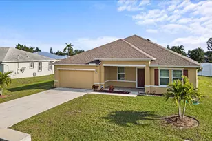 701 NE Perch Ln, Port Saint Lucie, FL 34983 - Photo 31