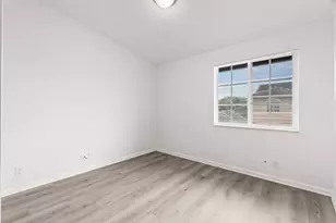 1859 NE 5th St, Boynton Beach, FL 33435 - Photo 21