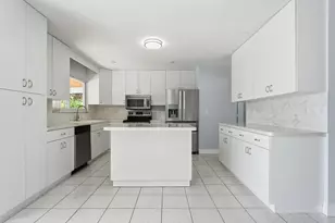 420 SE Streamlet Ave, Port Saint Lucie, FL 34983 - Photo 13