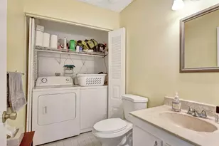 7558 Courtyard Run E, Boca Raton, FL 33433 - Photo 11