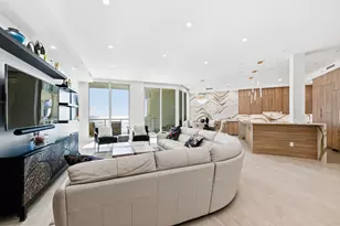 1063 Hillsboro Mile, Pompano Beach, FL 33062 - Photo 7