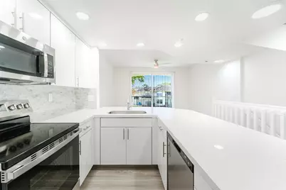 20889 Saint Andrews Boulevard, Boca Raton, FL 33433 - Photo 11