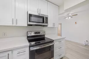 3930 Crystal Lake Dr, Deerfield Beach, FL 33064 - Photo 13